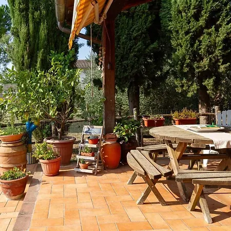 Relax A 2 Piani E Giardino Privato Con Vista Sulle Colline Umbre * Piloni