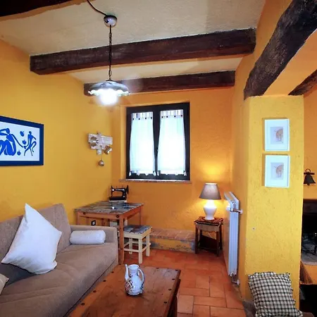 ヴィラ Relax A 2 Piani E Giardino Privato Con Vista Sulle Colline Umbre Piloni