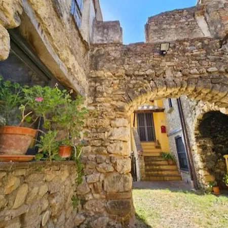 ヴィラ Relax A 2 Piani E Giardino Privato Con Vista Sulle Colline Umbre Piloni