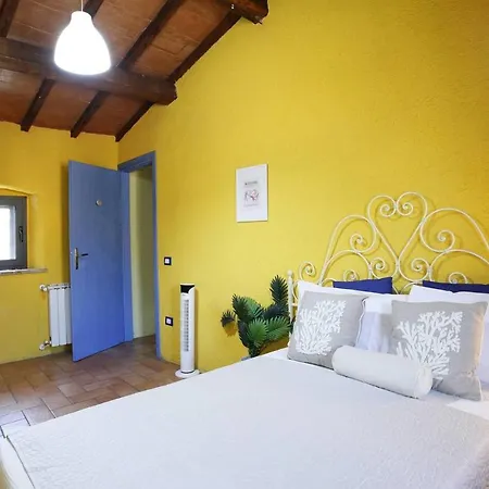 ヴィラ Relax A 2 Piani E Giardino Privato Con Vista Sulle Colline Umbre Piloni