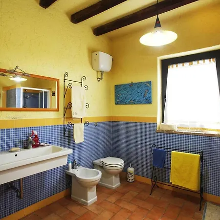 Relax A 2 Piani E Giardino Privato Con Vista Sulle Colline Umbre *